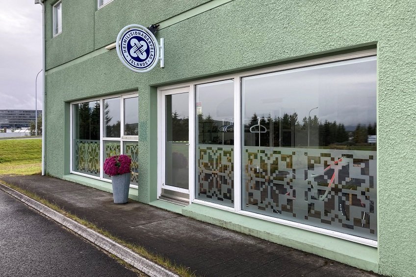 Námskeiðum frestað