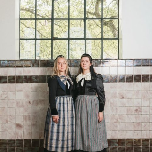 Peysufatapeysa - n&aacute;mskei&eth;
